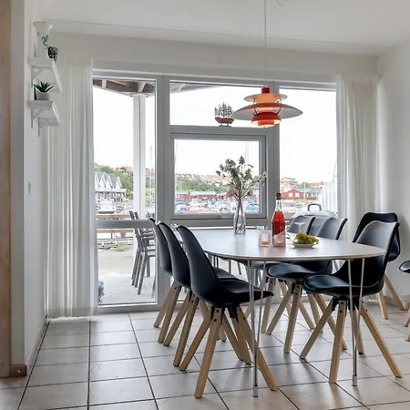 Otis - 10m From The Sea By Interhome *